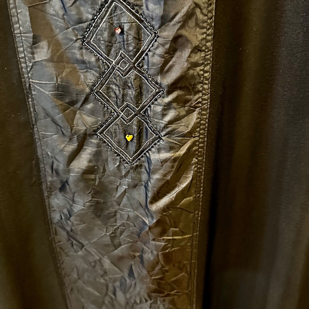 Modern Arabic pullover dress Size XL